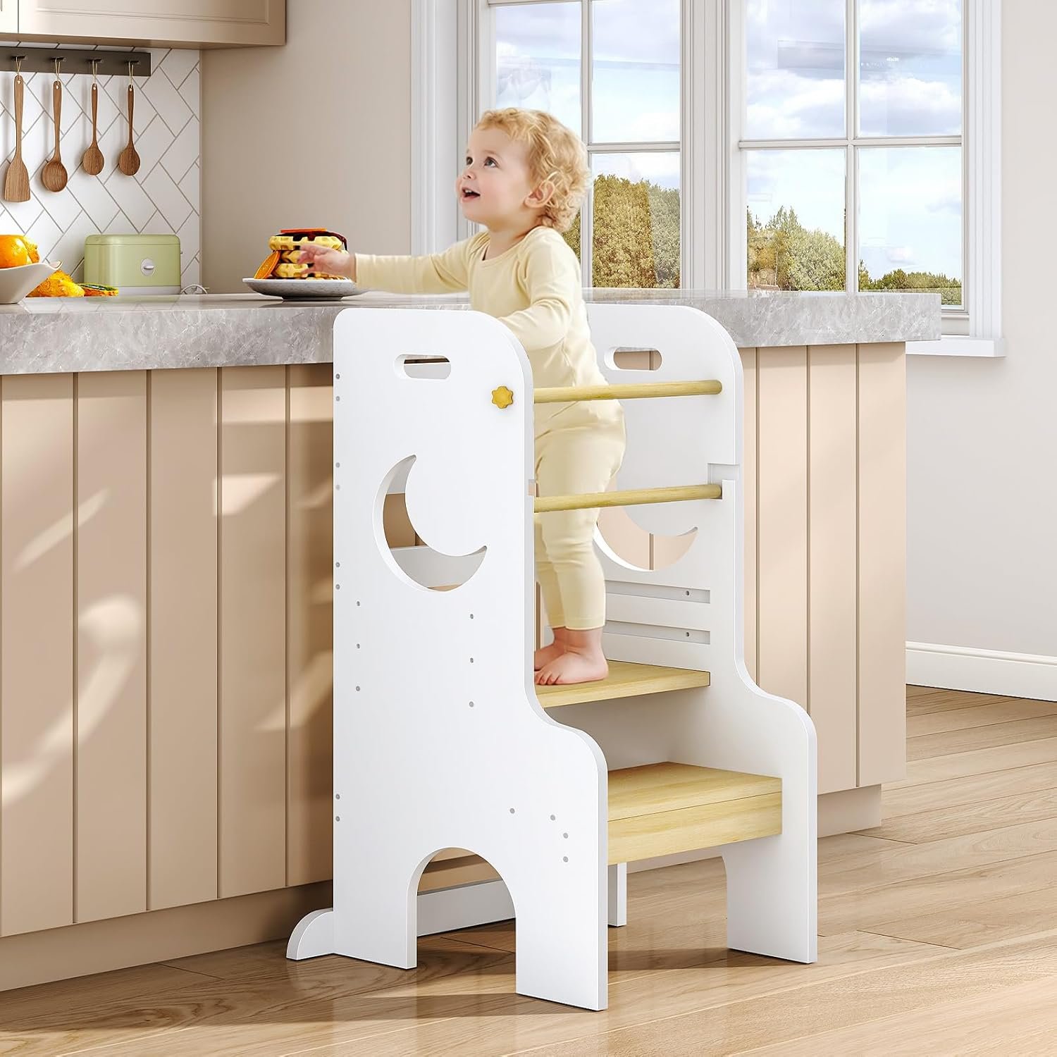 HOOBRO Toddler Standing Tower, 3 Height Adjustable Kitchen Step Stool with Removable Safety Rail, Non-Slip Pads, Kids Learning Standing Tower for Kitchen, Bathroom, White and Natural WN90JD01