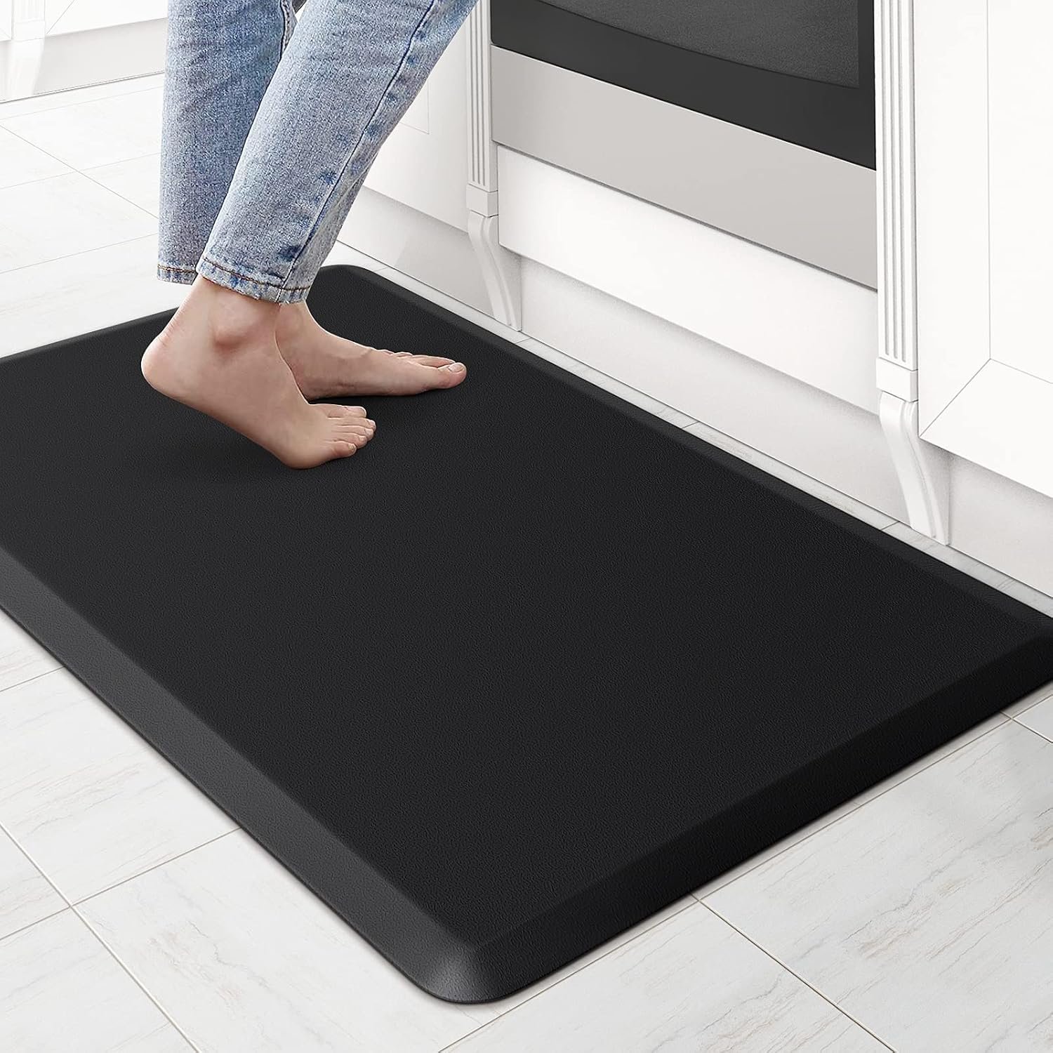 KitchenClouds Kitchen Mat Cushioned Anti Fatigue Rug 17.3″x28″ Water Resistant, Non Slip, Standing and Comfort Desk/Floor Mats for House Sink Office (Black)