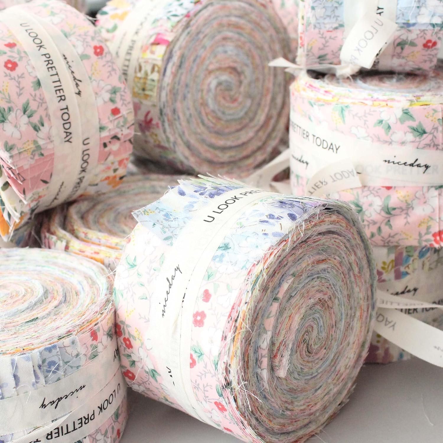 Zooelay 2.5 Inch Jelly Roll Fabric Strips Assorted Bundle,100% Cotton Precut Floral Fabric Pathwork Clearance for Quilting,Crafting,and Sewing,42pcs.